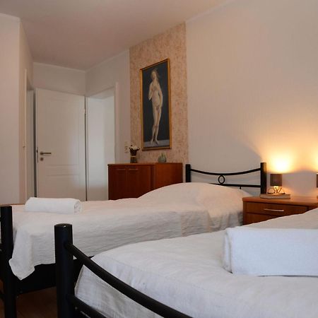 Apartment With Sauna Merlsheim Bagian luar foto