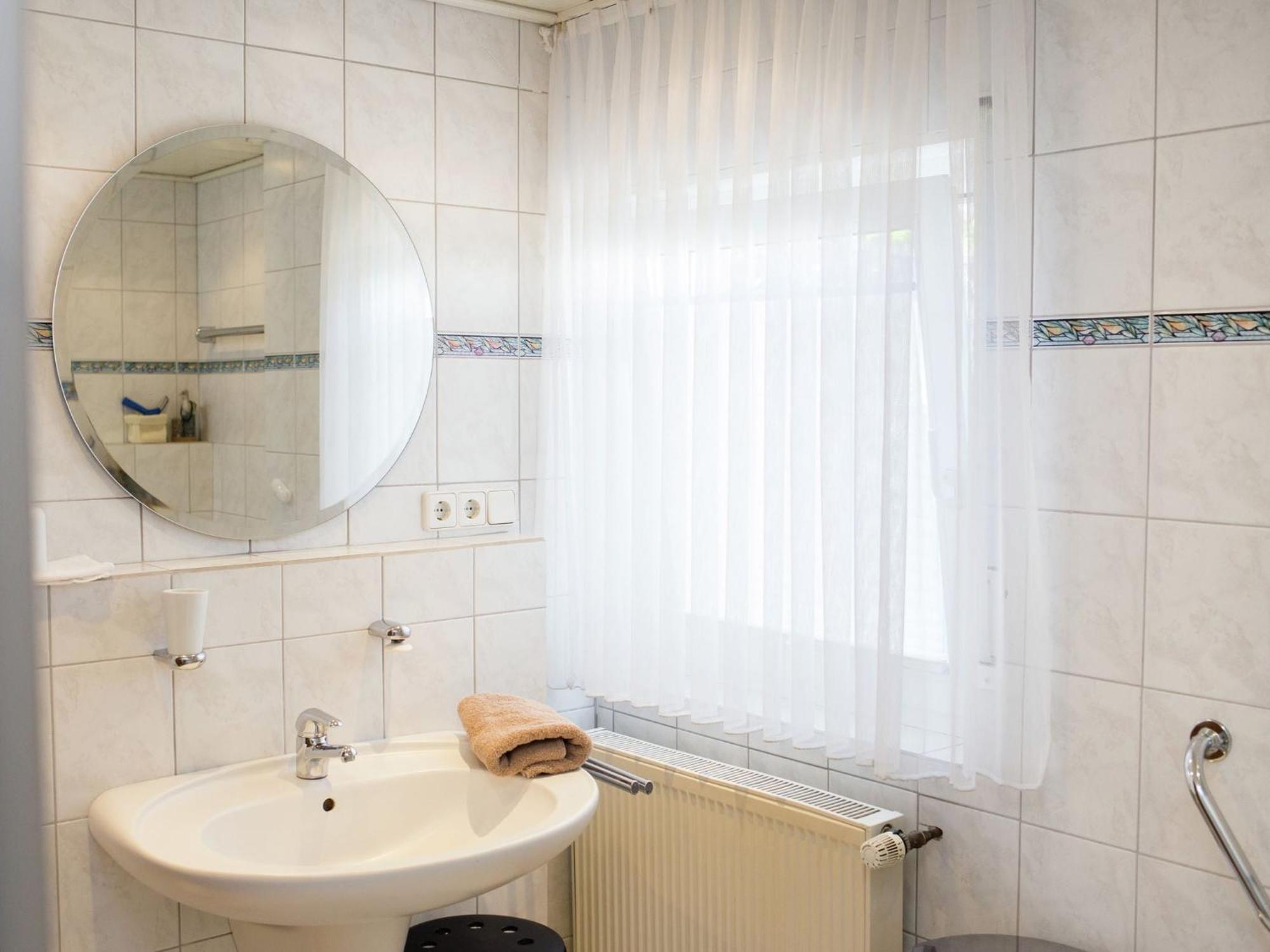 Apartment With Sauna Merlsheim Bagian luar foto